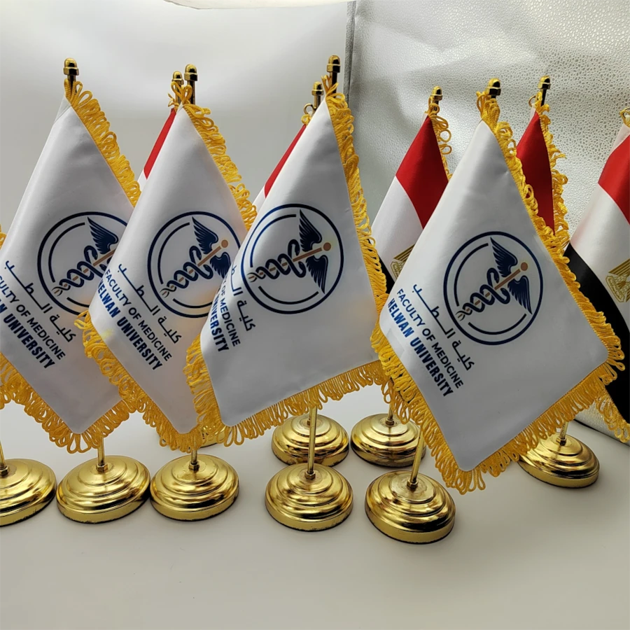 Golden Flag Desk F1 ستاند علم للمكتب دهبى