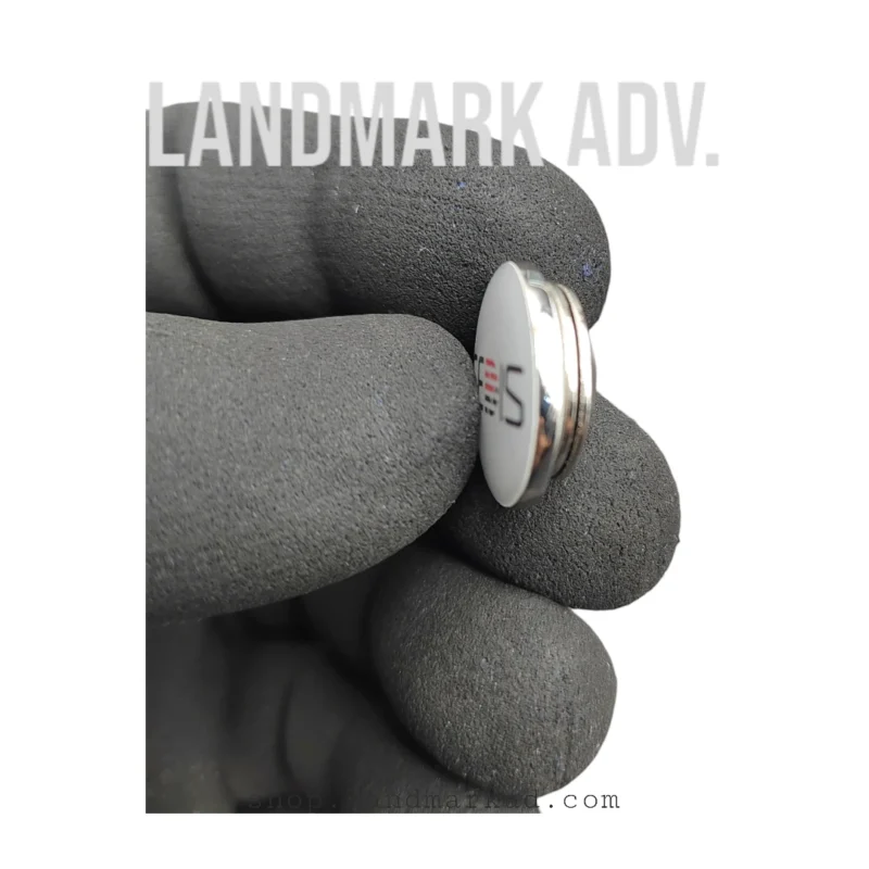 Stainless pin suit with print and with resin layers