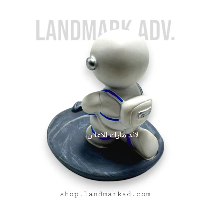 Astronaut design mobile holder